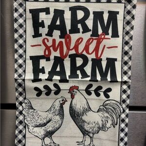 F9-2. Farm Sweet Farm Garden Flag. NWOT